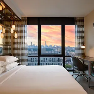 Hotel Renaissance Harlem